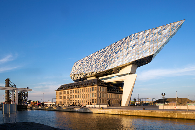 Furniture office Port House Antwerp | Reference Lande